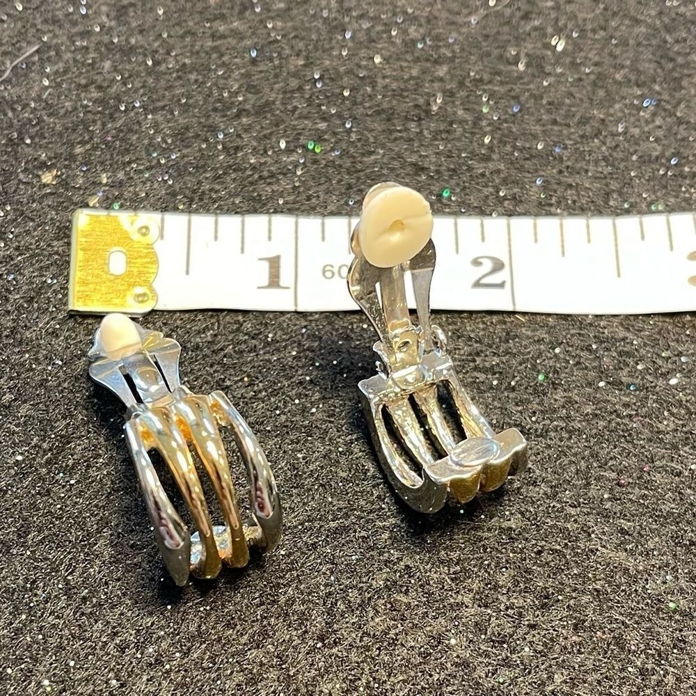 Vintage Goldtone and silver Clip on Earrings